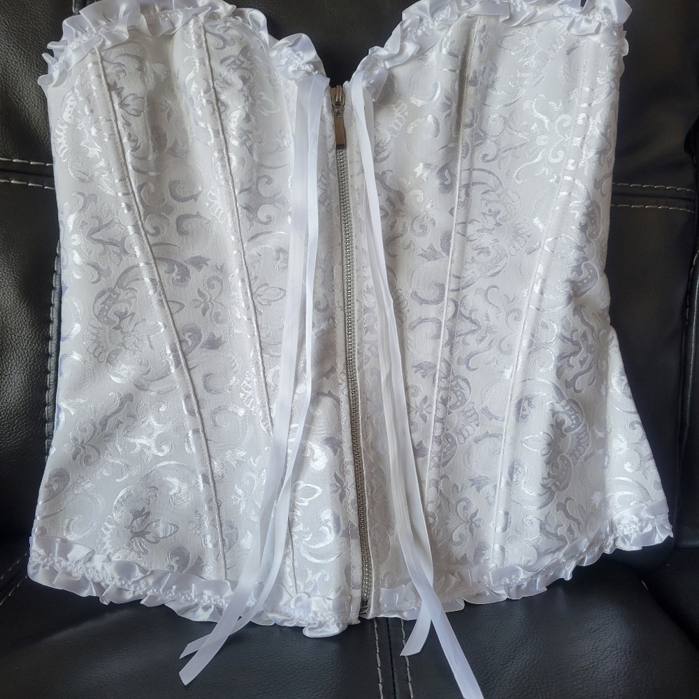 New Corset Set
